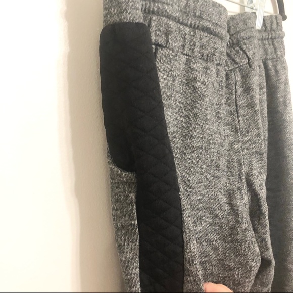 🚫 SOLD | Gray & Black Jogger Pull on Sweatpants w/ Pockets - Picture 4 of 10